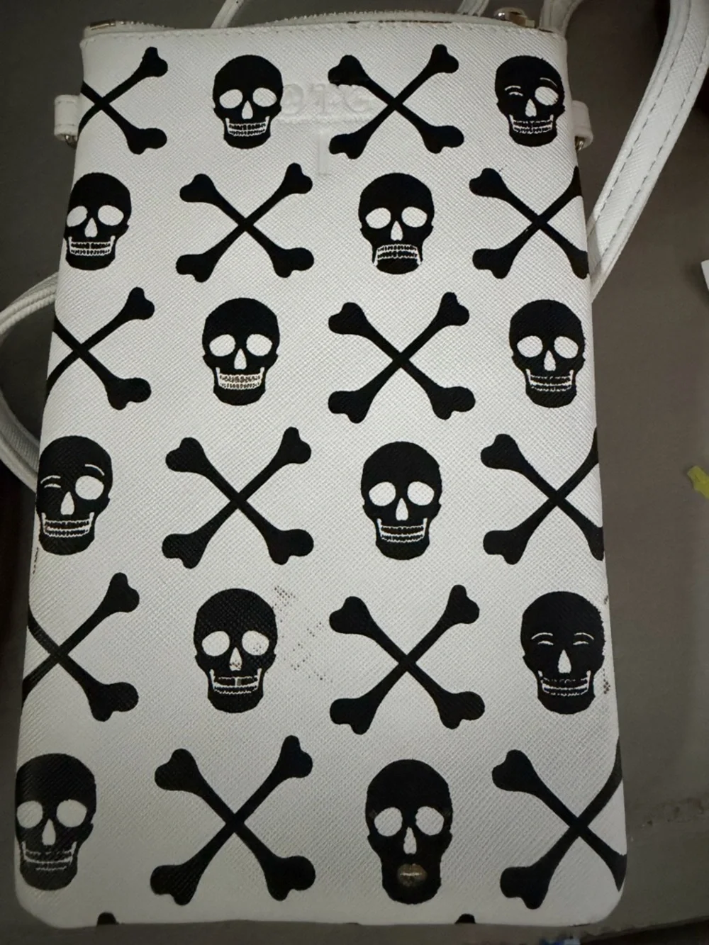 OTG 247 "On The Go" crossbody wristlet skull & bones *notes - Picture 6 of 6